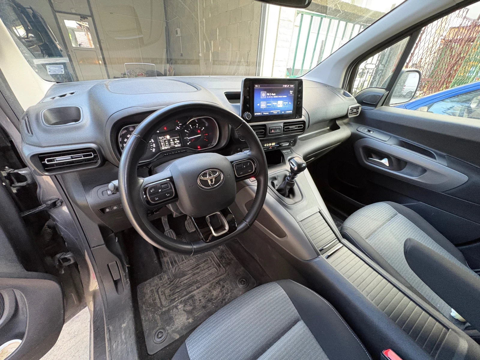 Toyota Proace City Family L2 7, снимка 9 - Автомобили и джипове - 54005177