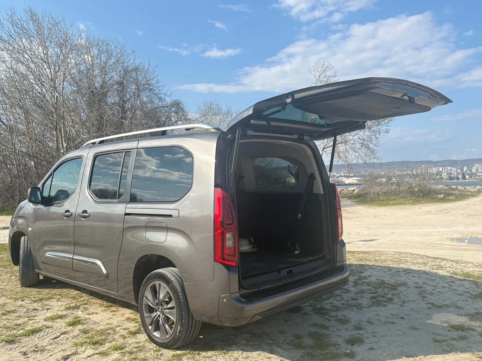 Toyota Proace City Family L2 7 | Mobile.bg � ����������� 6