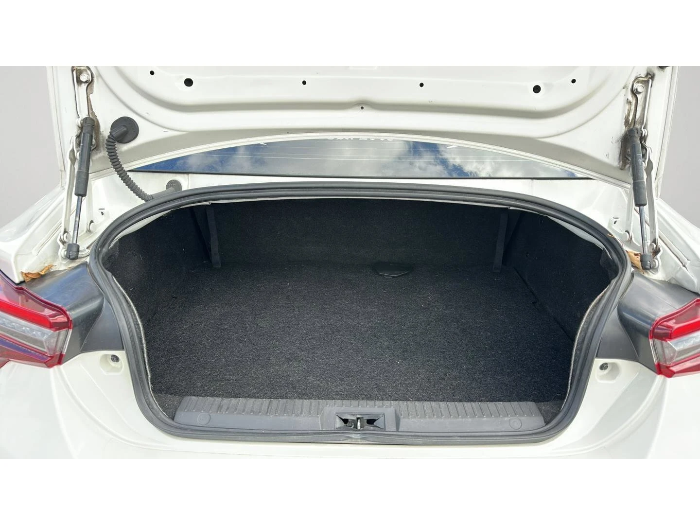 Toyota GT86 2.0 BOXER РЪЧКА ЗАДНО ШИТО ТАБЛО СПОЙЛЕР LSD NAVI, снимка 11 - Автомобили и джипове - 54214708