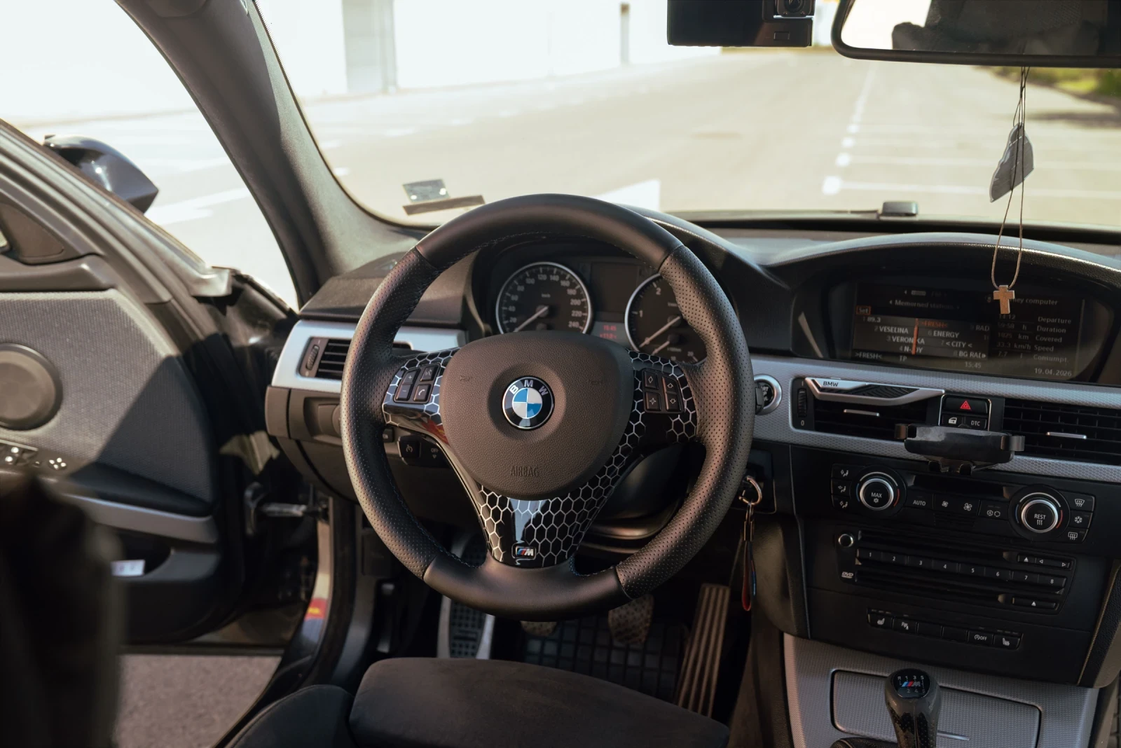 BMW 320 M packet , снимка 12 - Автомобили и джипове - 54292133