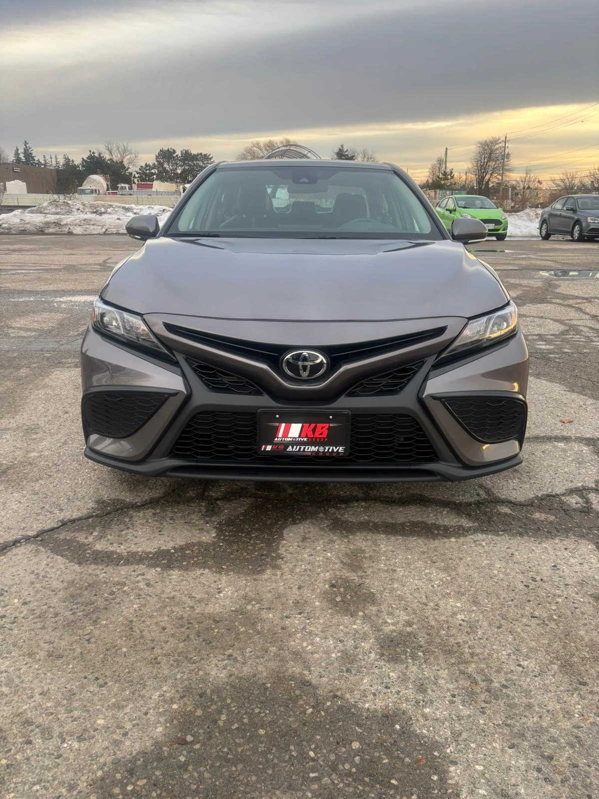 Toyota Camry SE * * CARFAX * * ���� ������ * *  | Mobile.bg � ����������� 2