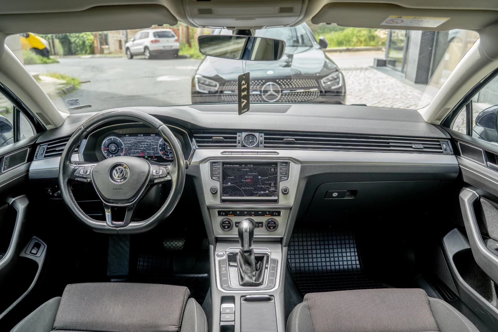 VW Passat Дигитал 360 камери, снимка 11 - Автомобили и джипове - 54519018