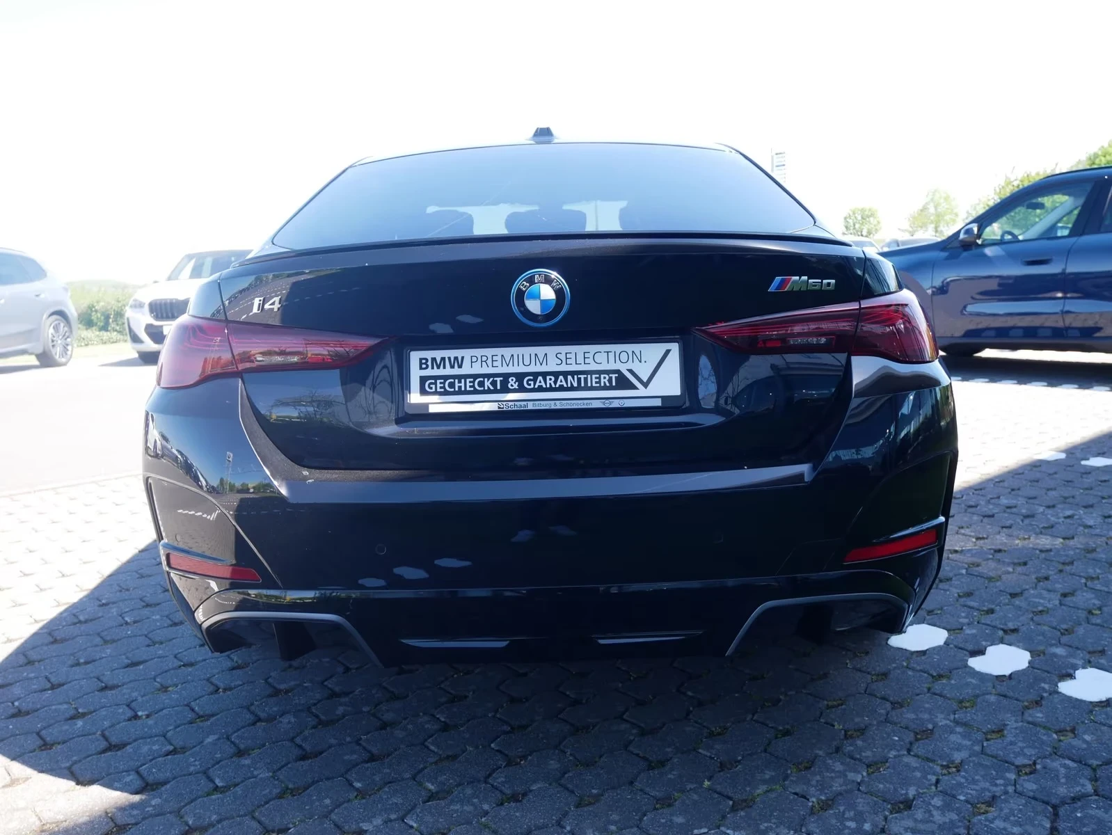 BMW i4 M60 xDrive M Sport Pro, H/K, Head Up 360 DA Pro  | Mobile.bg � ����������� 4