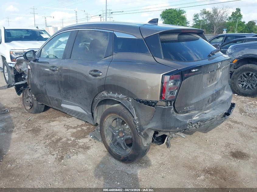 Nissan Micra 2.0L I-4 DOHC, VVT, 141HP Front Wheel Drive | Mobile.bg � ����������� 3