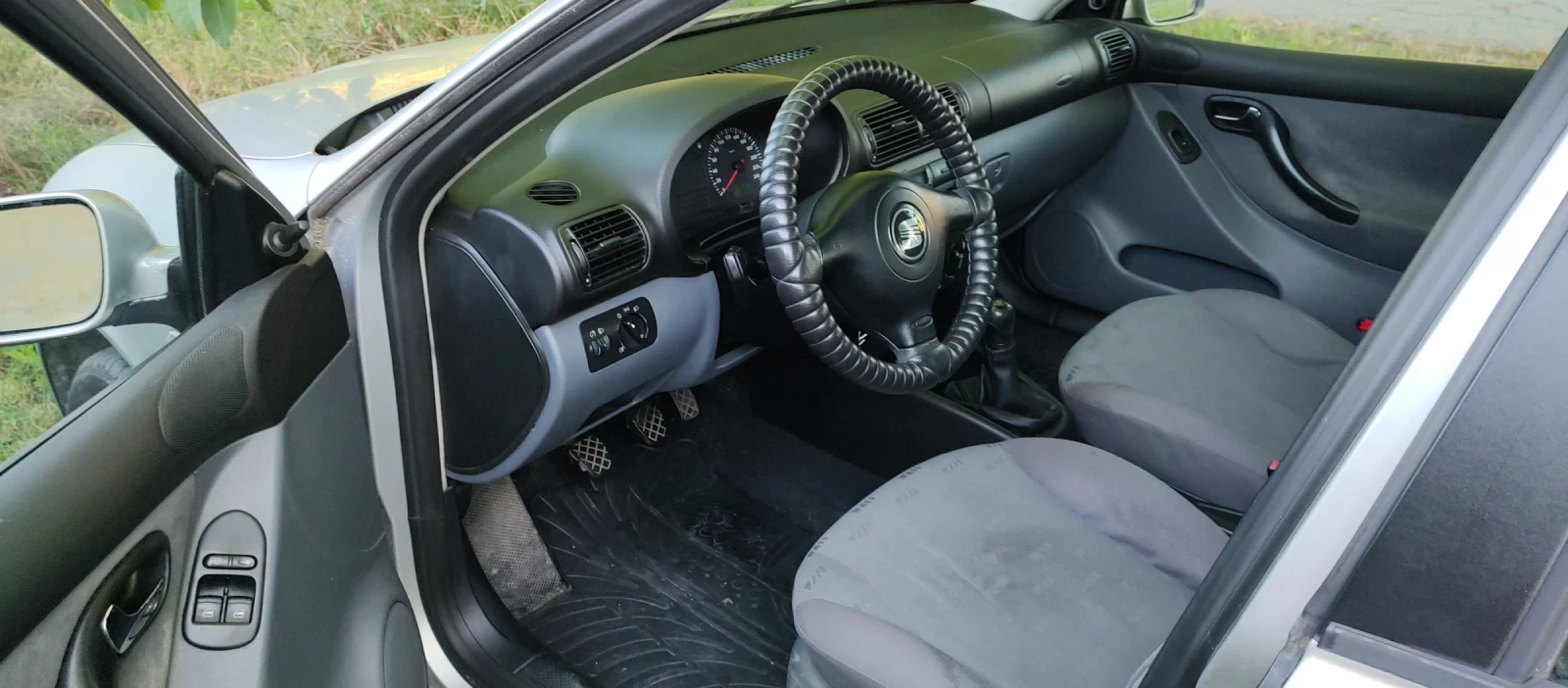 Seat Leon, снимка 6 - Автомобили и джипове - 55031732