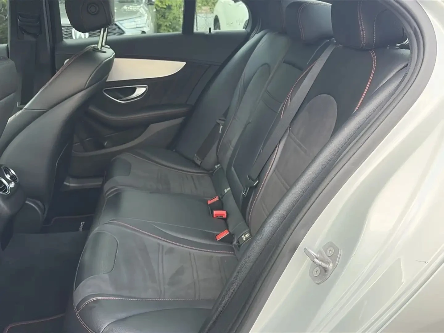 Mercedes-Benz C 43 AMG * AвтоКредит * (ЦЕНА ДО БГ), снимка 16 - Автомобили и джипове - 55137110