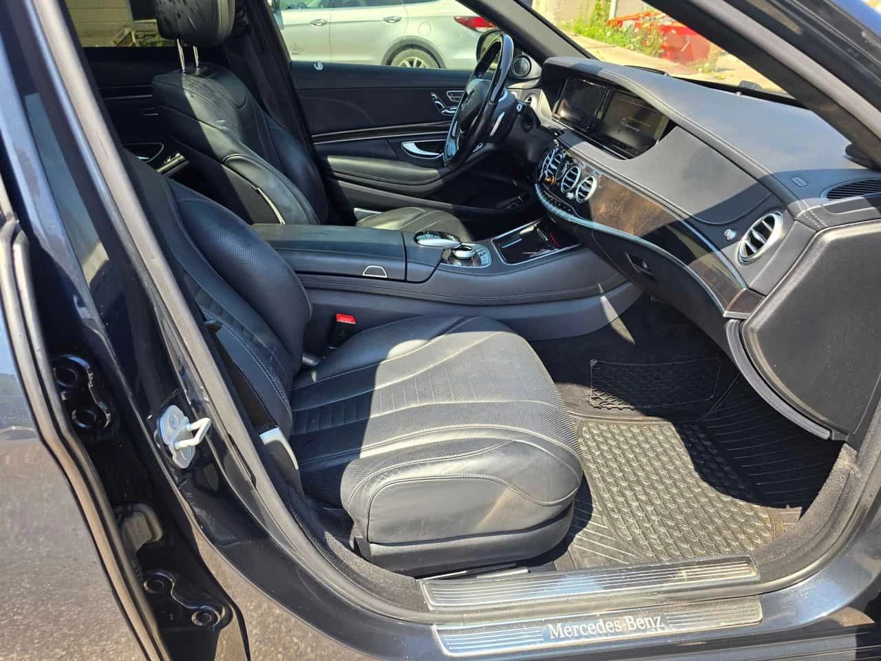 Mercedes-Benz S 550 BURMESTER/ОБДУХВАНЕ/ПАНОРАМА/360/МАСАЖИ, снимка 10 - Автомобили и джипове - 55494932