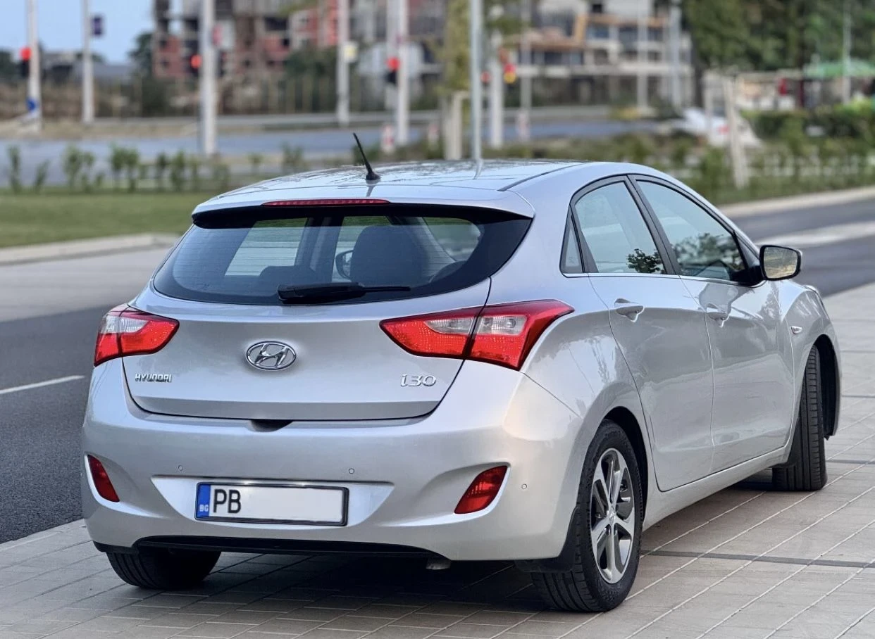 Hyundai I30 1.6 GDI facelift, снимка 2 - Автомобили и джипове - 55904656