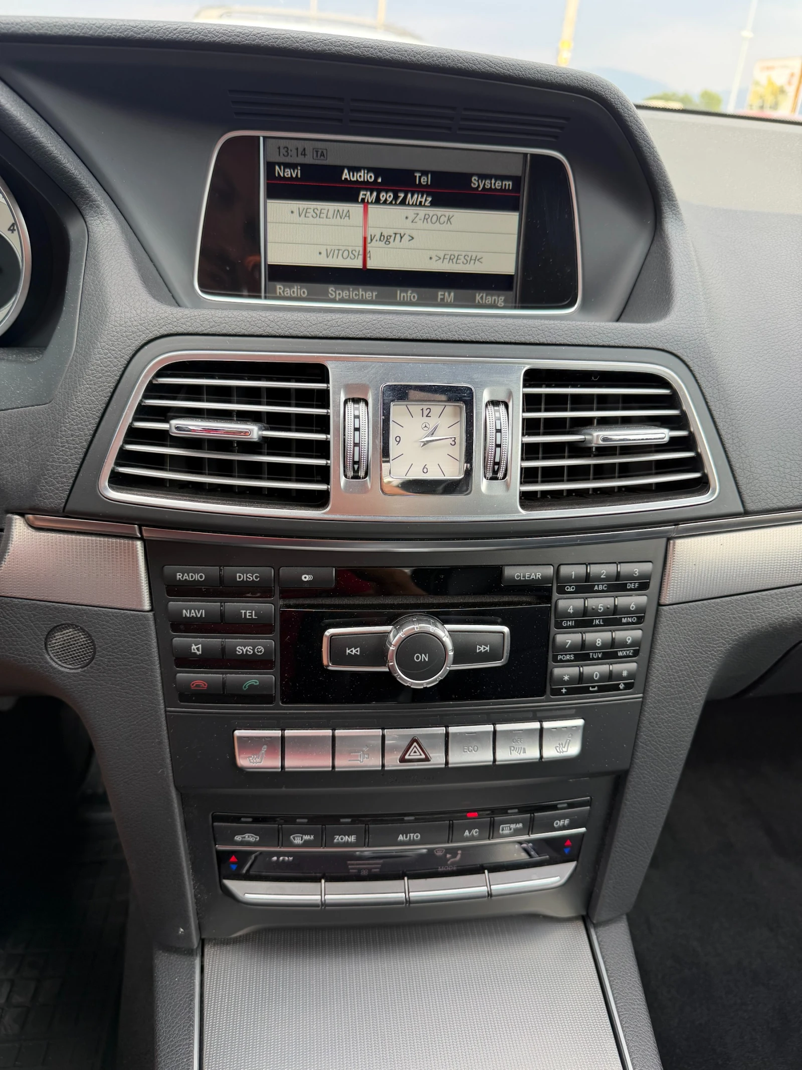 Mercedes-Benz E 220 CDI COUPE AVTOMAT/KOJA/NAVI EURO 6, снимка 14 - Автомобили и джипове - 56165618