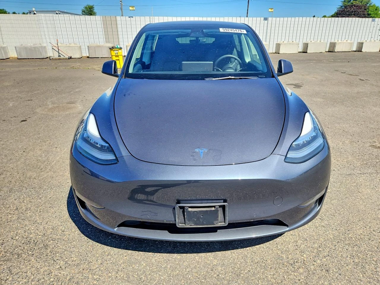 Tesla Model Y LONG RANGE DUAL MOTOR ALL-WHEEL DRIVE, снимка 2 - Автомобили и джипове - 56222536