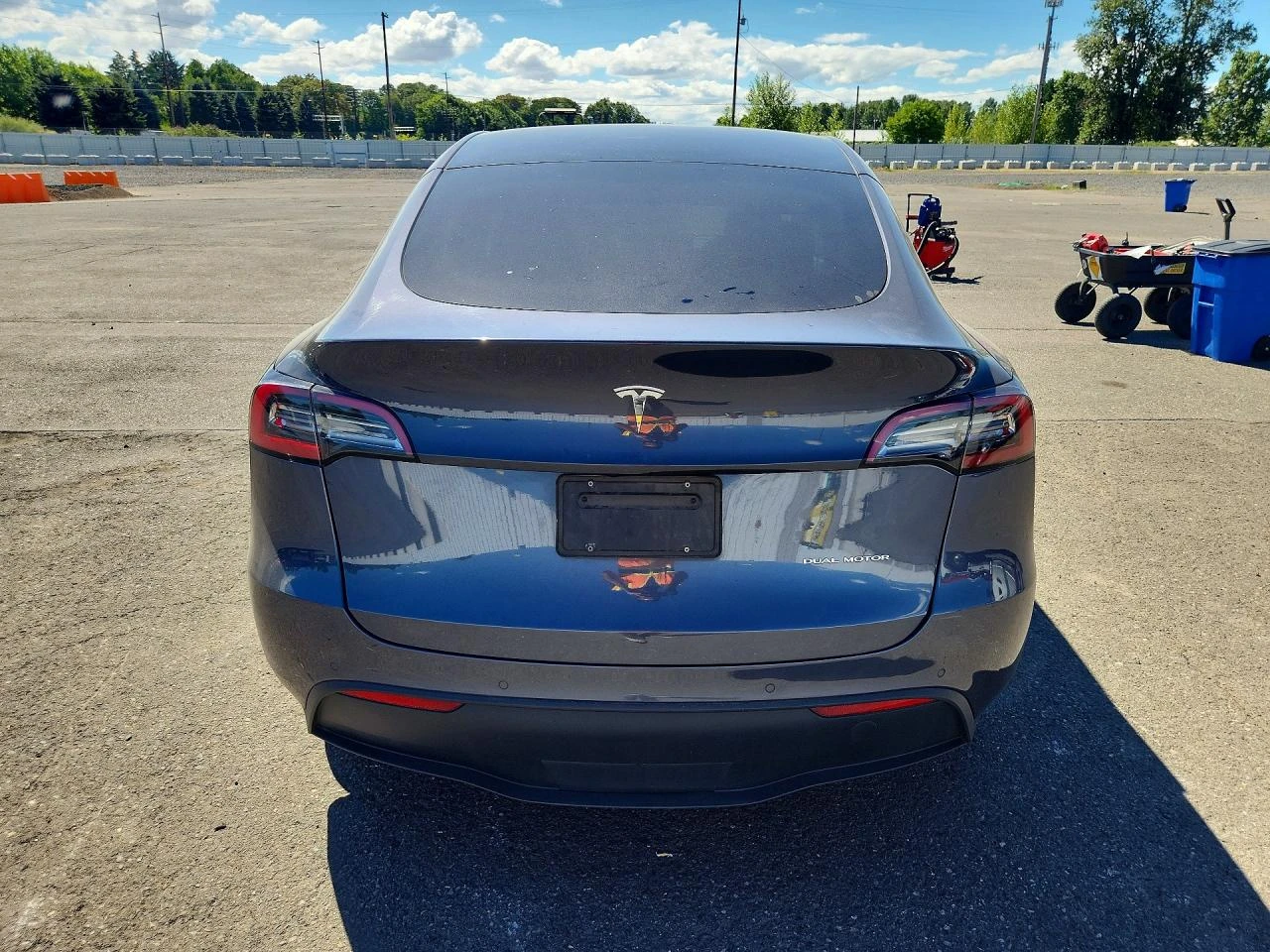 Tesla Model Y LONG RANGE DUAL MOTOR ALL-WHEEL DRIVE, снимка 5 - Автомобили и джипове - 56222536