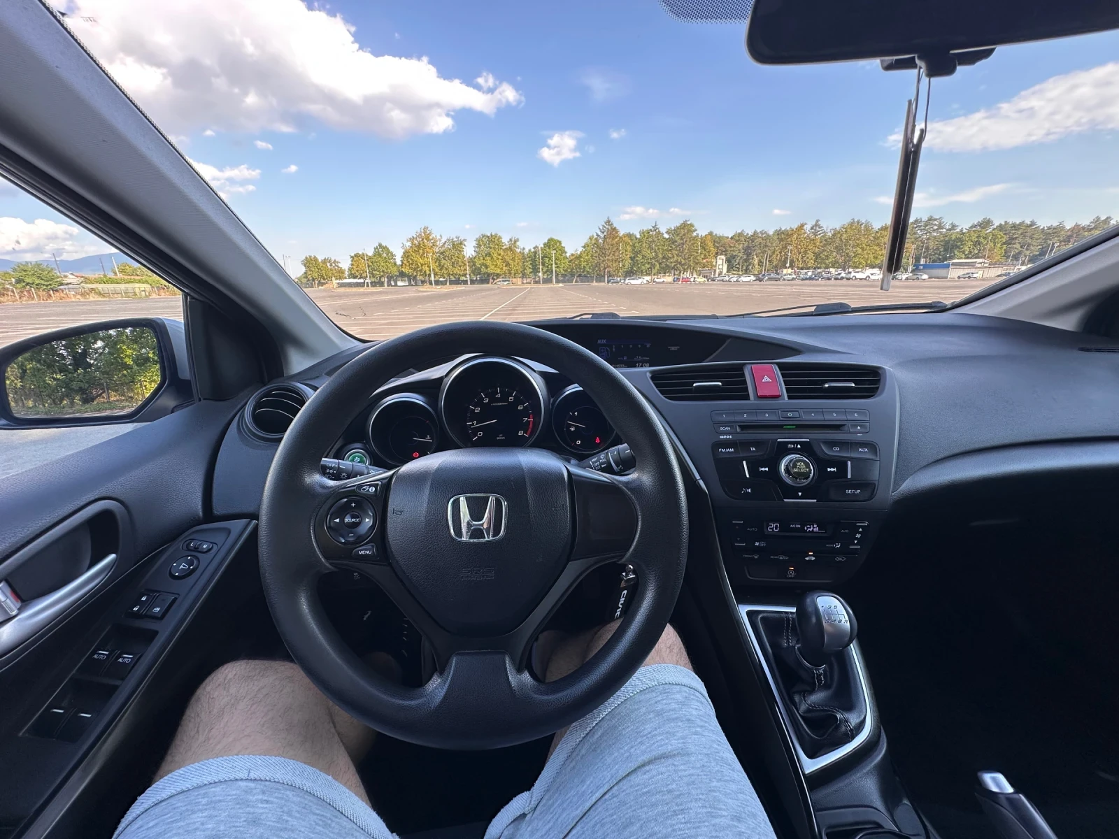 Honda Civic 1.8 I-vtec, снимка 14 - Автомобили и джипове - 56274372