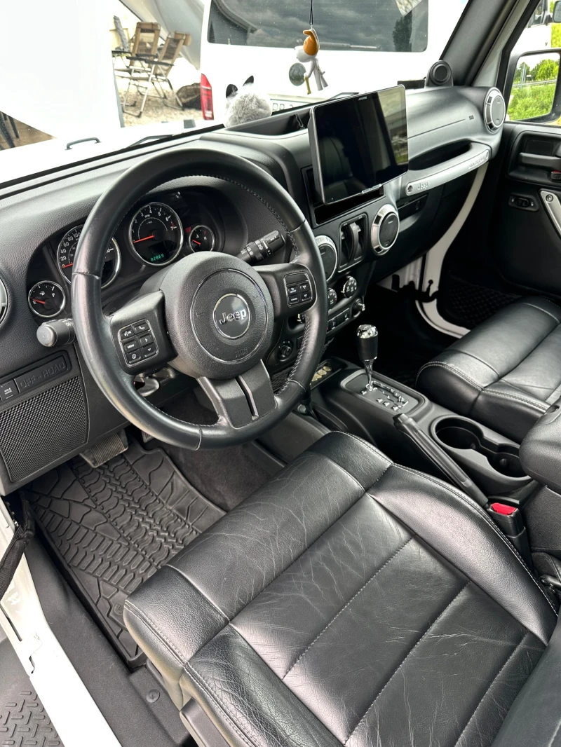 Jeep Wrangler, снимка 7 - Автомобили и джипове - 47308643