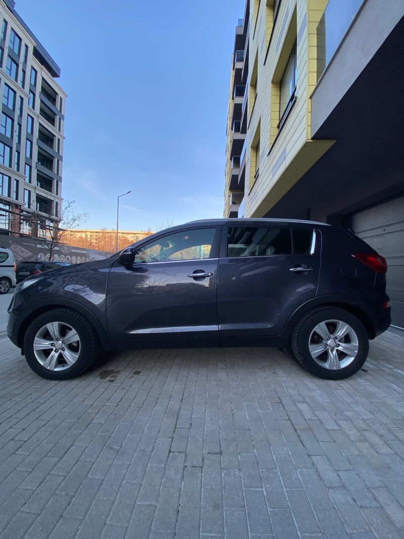 Kia Sportage, снимка 1 - Автомобили и джипове - 48562081