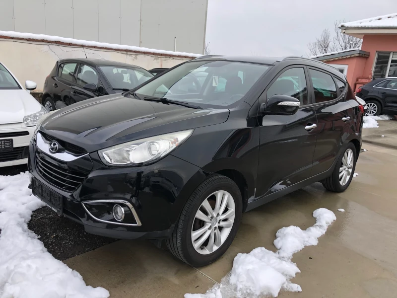 Hyundai IX35 4WD, снимка 2 - Автомобили и джипове - 48681143