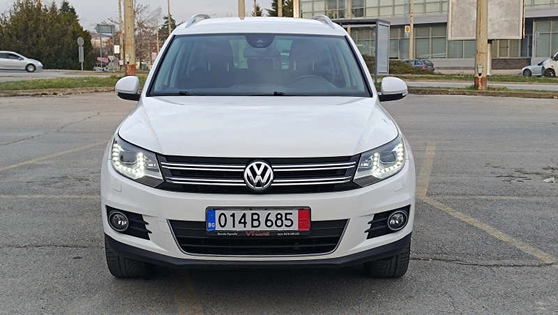 VW Tiguan 2.0TDI 4x4, снимка 8 - Автомобили и джипове - 49546501