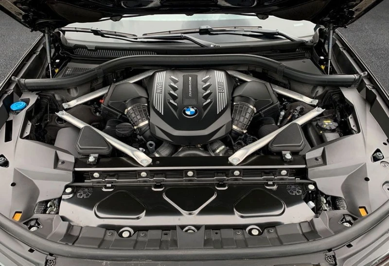BMW X7 M50i, снимка 16 - Автомобили и джипове - 51222732