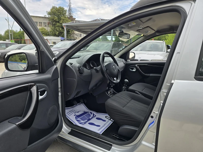 Dacia Duster 1.5d 110к.с 4x4, снимка 10 - Автомобили и джипове - 51048821