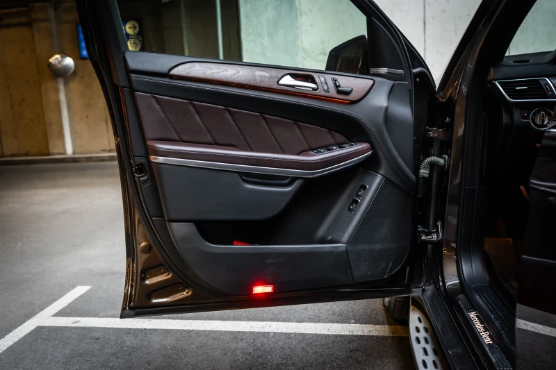 Mercedes-Benz GL GL 400, снимка 6 - Автомобили и джипове - 52547089