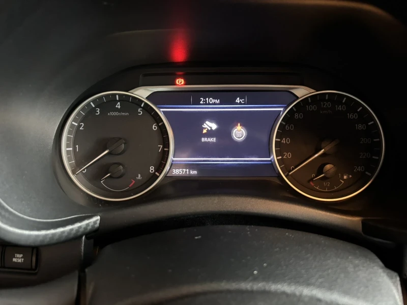 Nissan Juke N-Design, снимка 4 - Автомобили и джипове - 53058221