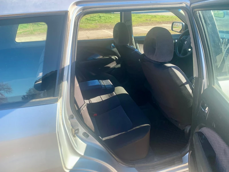 Mitsubishi Outlander, снимка 11 - Автомобили и джипове - 53082849