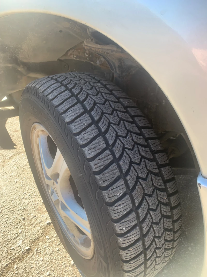 Mitsubishi Outlander, снимка 6 - Автомобили и джипове - 53082849