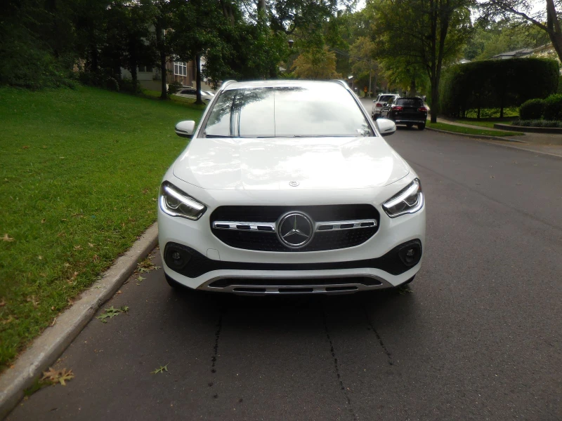 Mercedes-Benz GLA 250, снимка 4 - Автомобили и джипове - 53186974