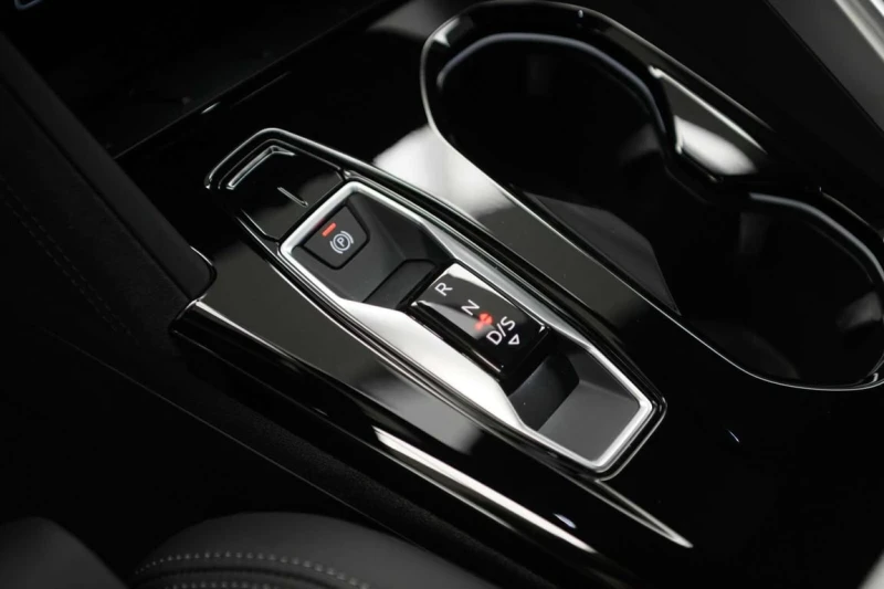 Audi SQ5 * quattro Premium Plus * CARFAX /DISTRONIC/ MATRIX, снимка 13 - Автомобили и джипове - 53451714