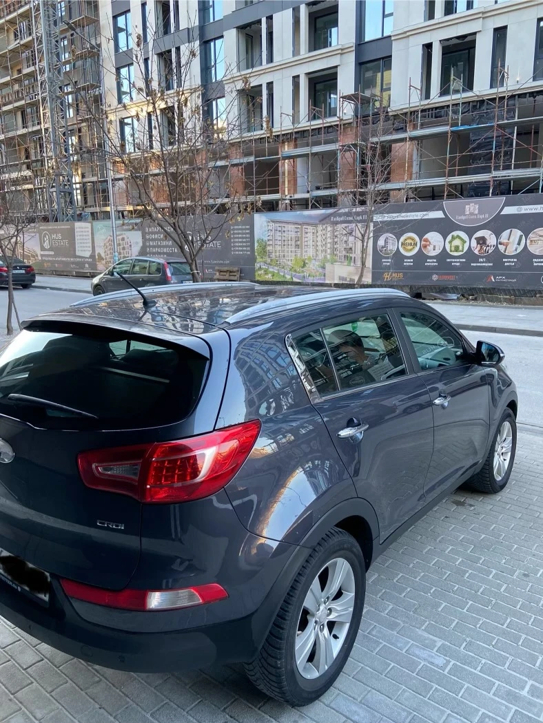 Kia Sportage, снимка 9 - Автомобили и джипове - 48562081