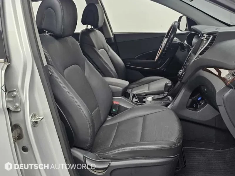 Hyundai Santa fe 2.0, снимка 10 - Автомобили и джипове - 54256602