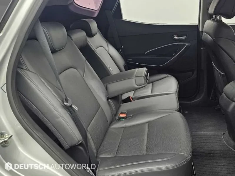 Hyundai Santa fe 2.0, снимка 12 - Автомобили и джипове - 54256602