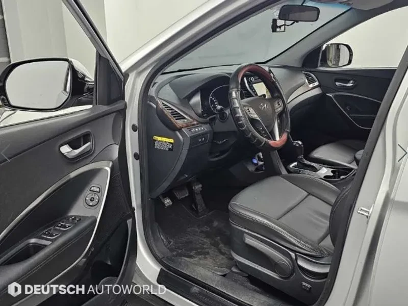 Hyundai Santa fe 2.0, снимка 11 - Автомобили и джипове - 54256602