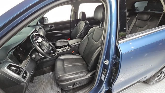 Kia Sorento 2.2| DIGITAL| DIST| 360| ОБДУХВАНЕ| ПАМЕТ, снимка 16 - Автомобили и джипове - 55817547