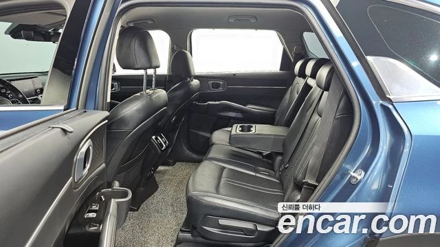 Kia Sorento 2.2| DIGITAL| DIST| 360| ОБДУХВАНЕ| ПАМЕТ, снимка 9 - Автомобили и джипове - 55817547