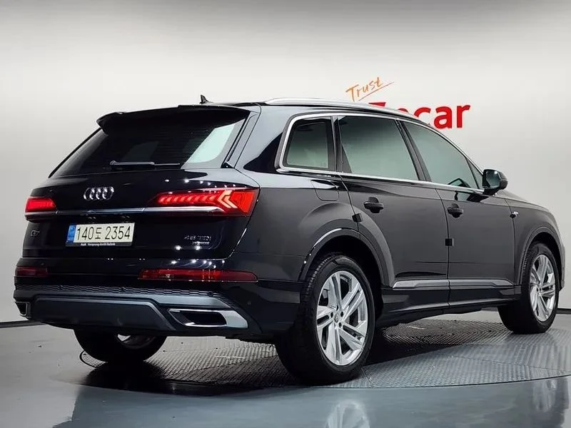 Audi Q7, снимка 2 - Автомобили и джипове - 56689740