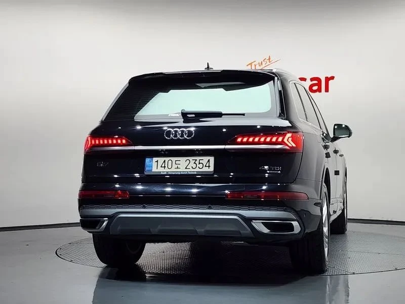 Audi Q7, снимка 4 - Автомобили и джипове - 56689740