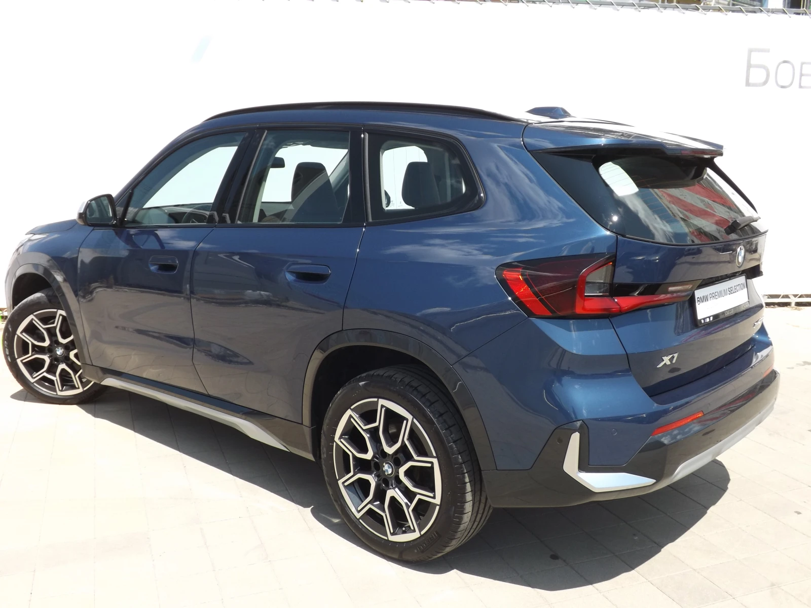 BMW X1  xDrive 23d - изображение 6