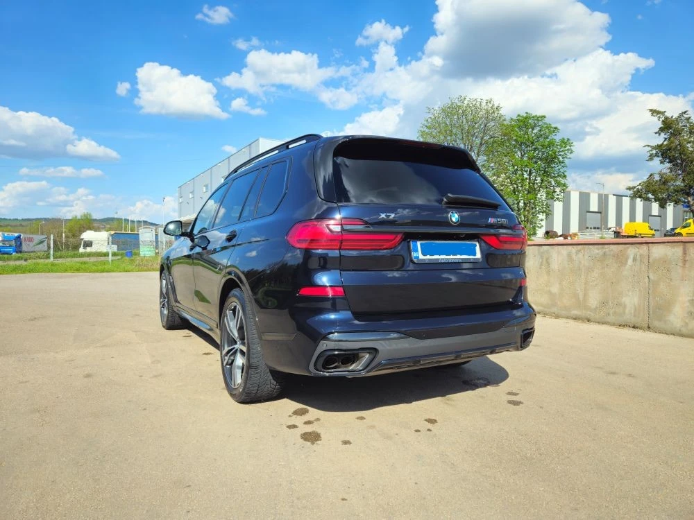 BMW X7 M50i - изображение 4