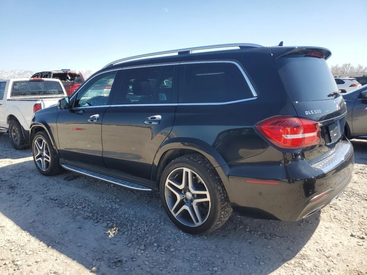 Mercedes-Benz GLS 500  - изображение 4