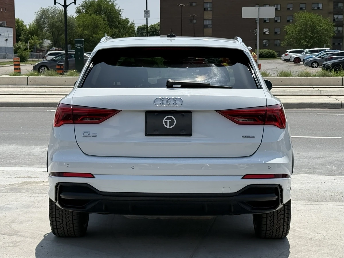 Audi Q3 2.0 TFSI Quattro Technik - изображение 5