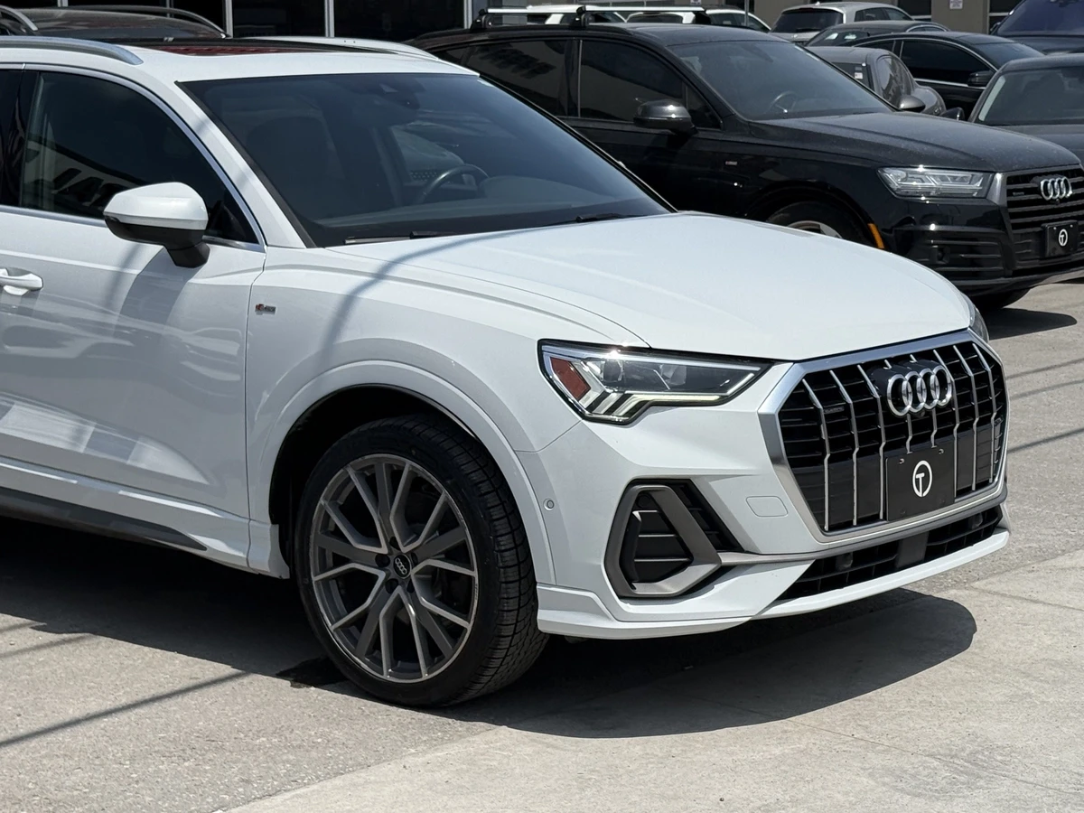 Audi Q3 2.0 TFSI Quattro Technik - изображение 3