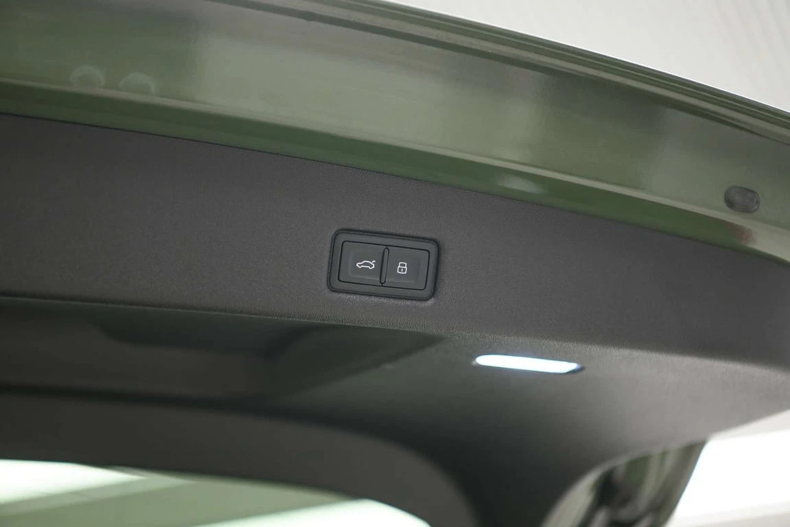 Audi SQ5 * quattro Premium Plus * CARFAX /DISTRONIC/ MATRIX - изображение 10