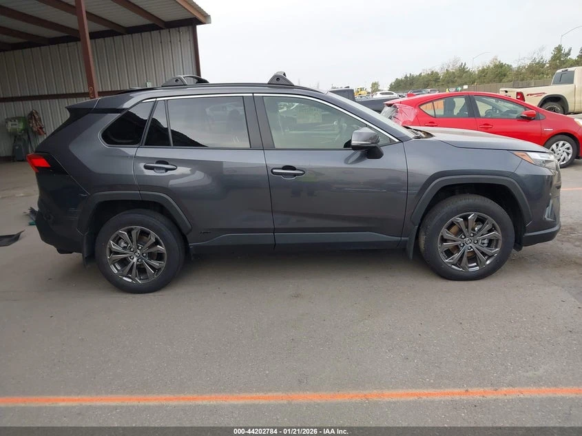 Toyota Rav4 * Hybrid* Xle Premium* , снимка 13 - Автомобили и джипове - 54022804