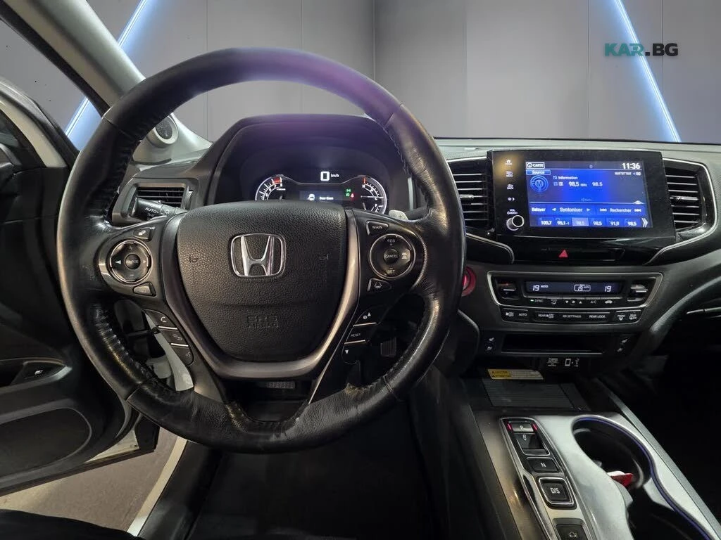 Honda Ridgeline Touring * AWD * АвтоКредит* (ЦЕНА ДО БГ), снимка 6 - Автомобили и джипове - 54642957