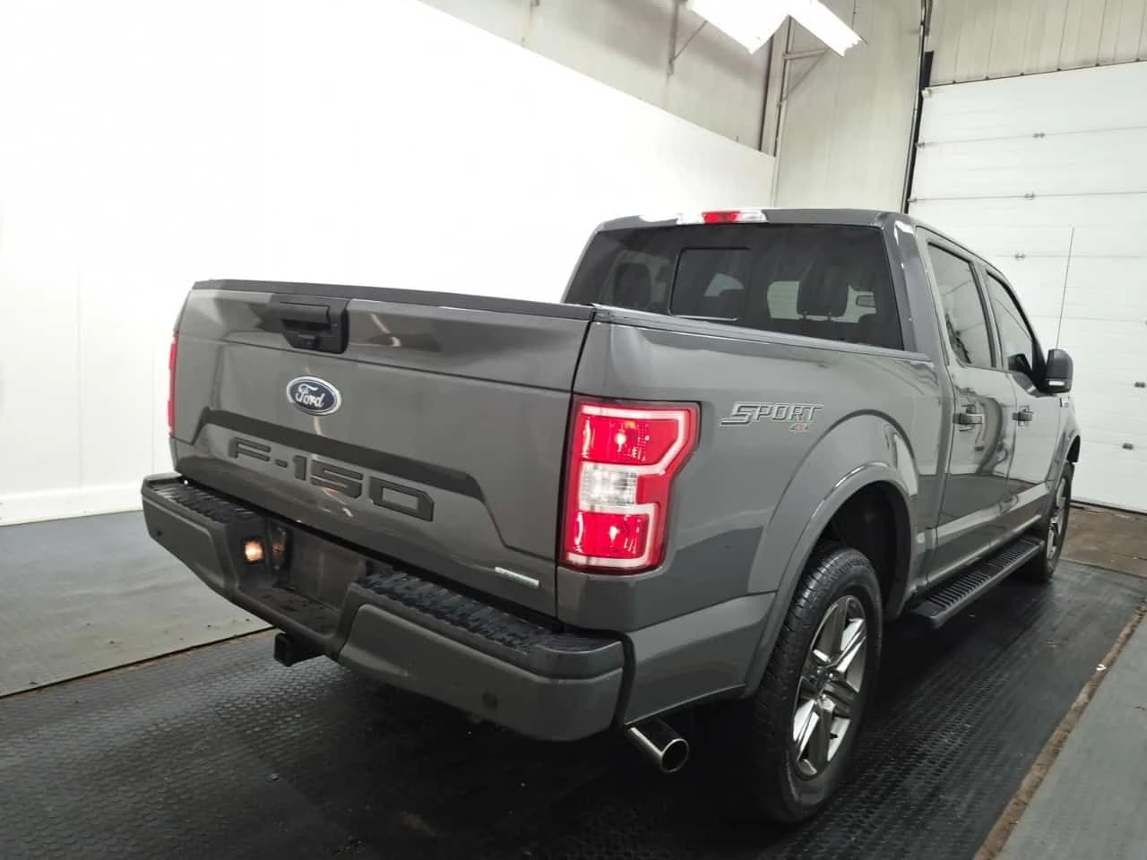 Ford F150 * XLT CREW CAB SHORT BED * CARFAX * ЦЕНА ДО БГ, снимка 3 - Автомобили и джипове - 54972889