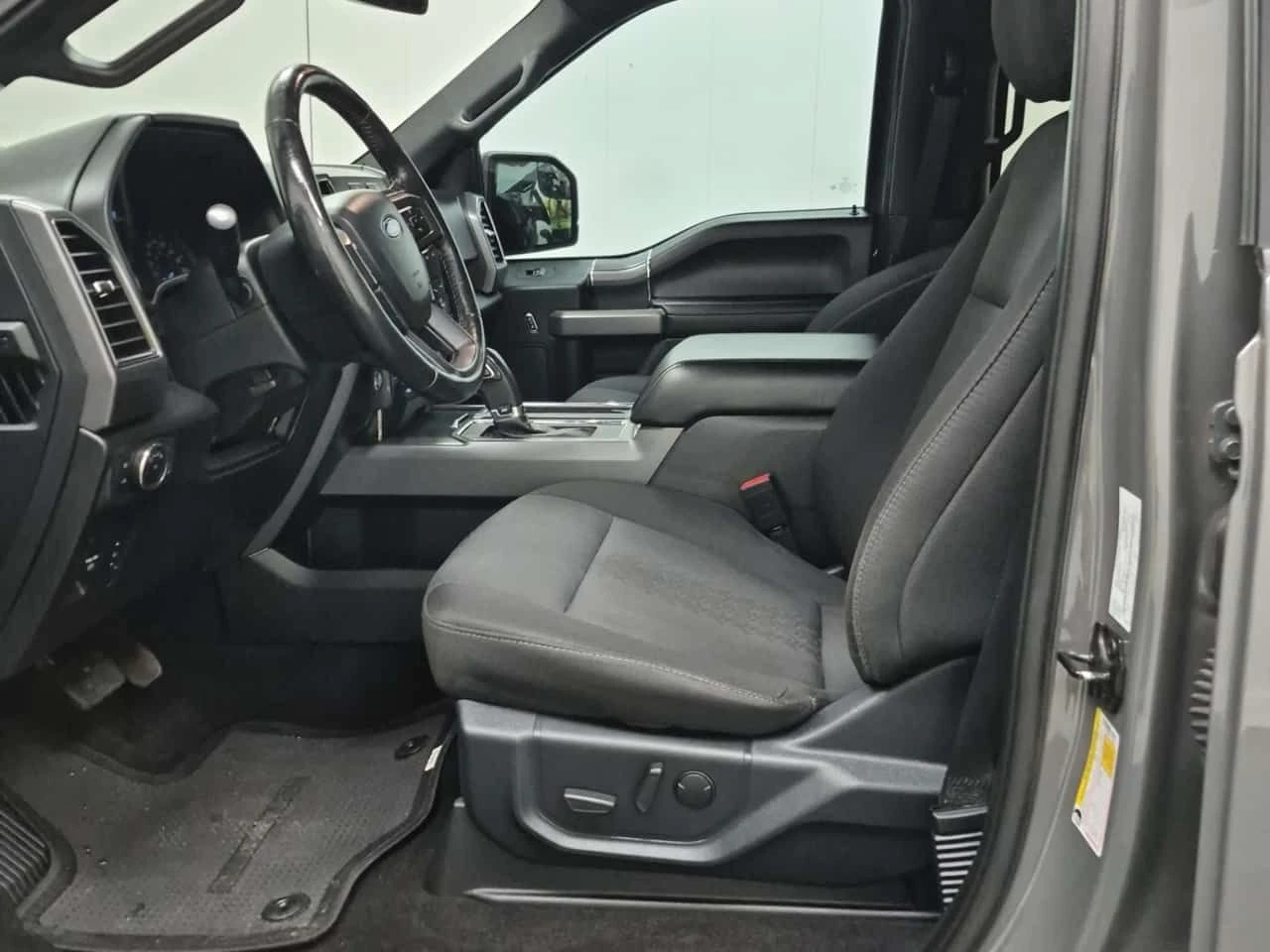 Ford F150 * XLT CREW CAB SHORT BED * CARFAX * ЦЕНА ДО БГ, снимка 5 - Автомобили и джипове - 54972889