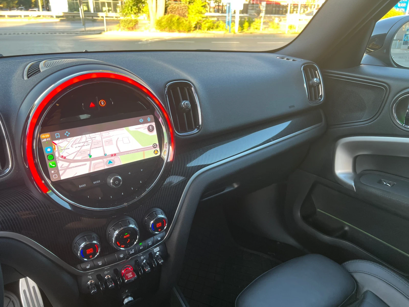 Mini Countryman JCW ALL4, снимка 12 - Автомобили и джипове - 56009727