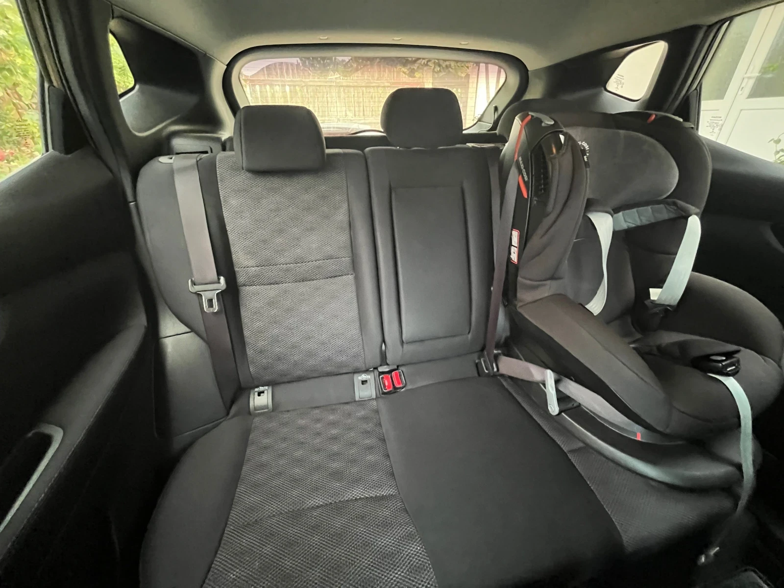 Nissan Qashqai, снимка 11 - Автомобили и джипове - 56449237