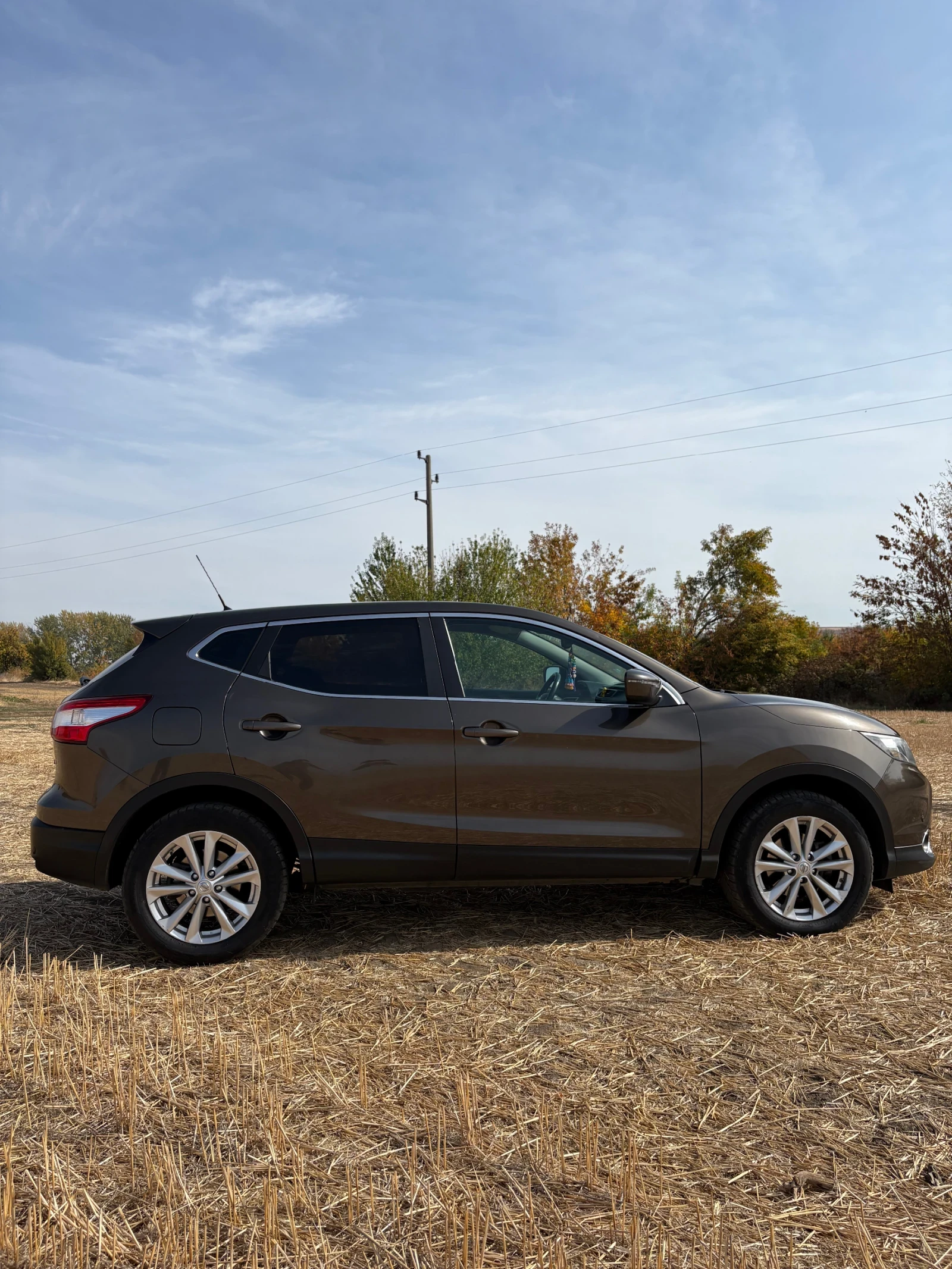 Nissan Qashqai, снимка 4 - Автомобили и джипове - 56449237