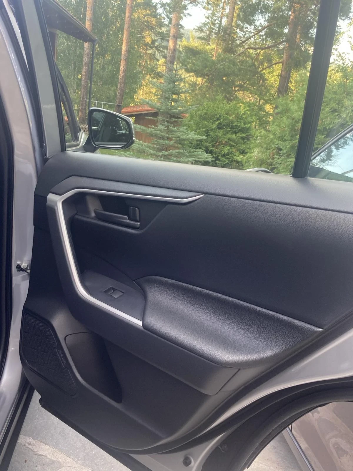 Toyota Rav4, снимка 9 - Автомобили и джипове - 56660621